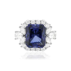 Bague argent corindon synthétique bleu et zirconias.