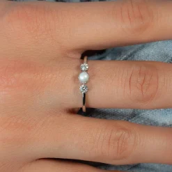 Bague argent 925 perle de Chine et zirconias
