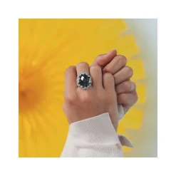 Bague argent 925 pierre imitation noire et zirconias