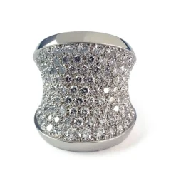 Bague Cartier Chalice d'occasion or 750 blanc diamants