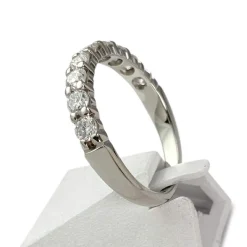 Bague demi tour d'occasion or 750 blanc diamants