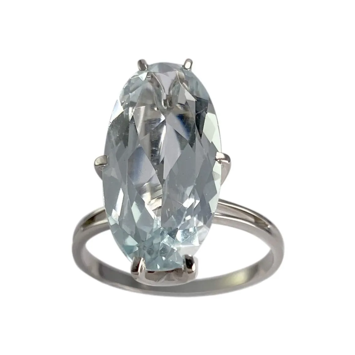 Bague d'occasion or 750 blanc aigue marine