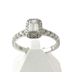 Bague d'occasion or 750 blanc diamants