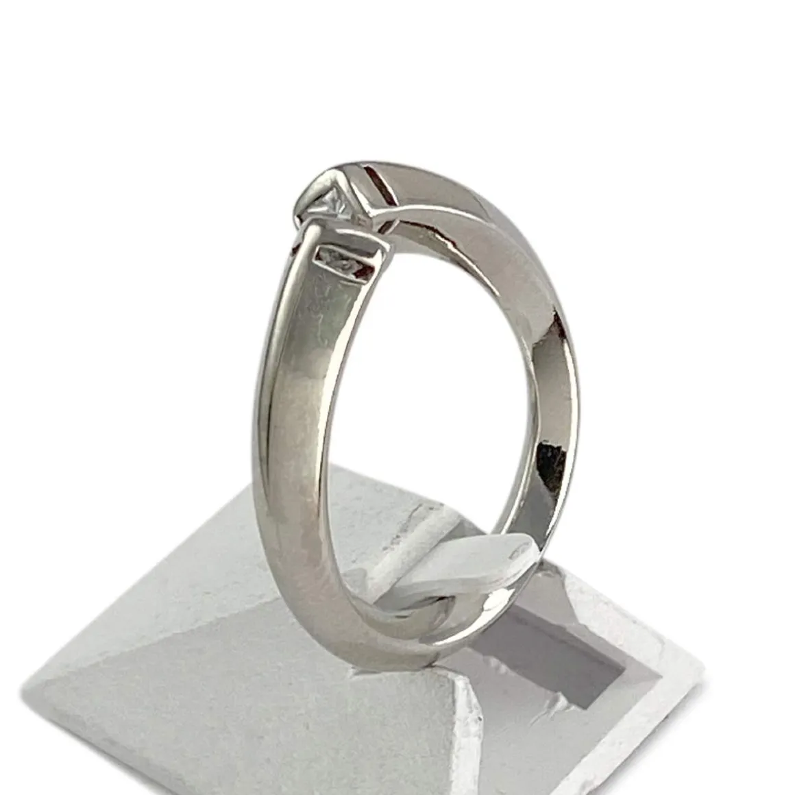 Bague d'occasion or 750 blanc diamants