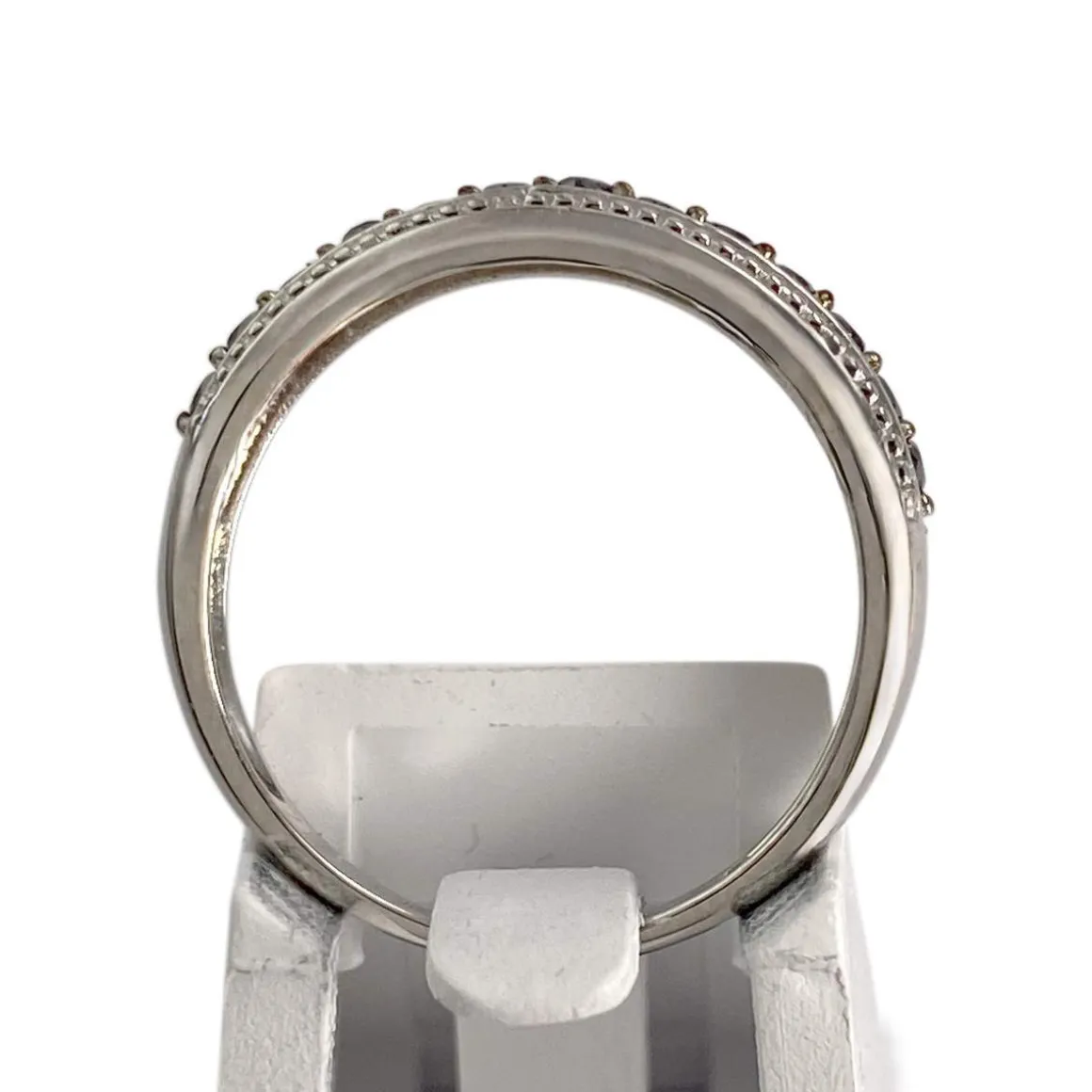 Bague d'occasion or 750 blanc diamants noirs traités