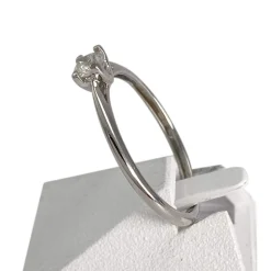 Bague d'occasion or 750 blanc diamant
