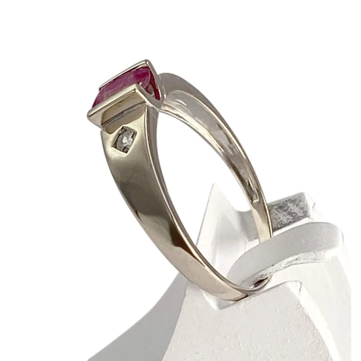 Bague d'occasion or 375 blanc rubiszirconias