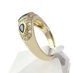 Bague d'occasion or 750 diamants et saphirs