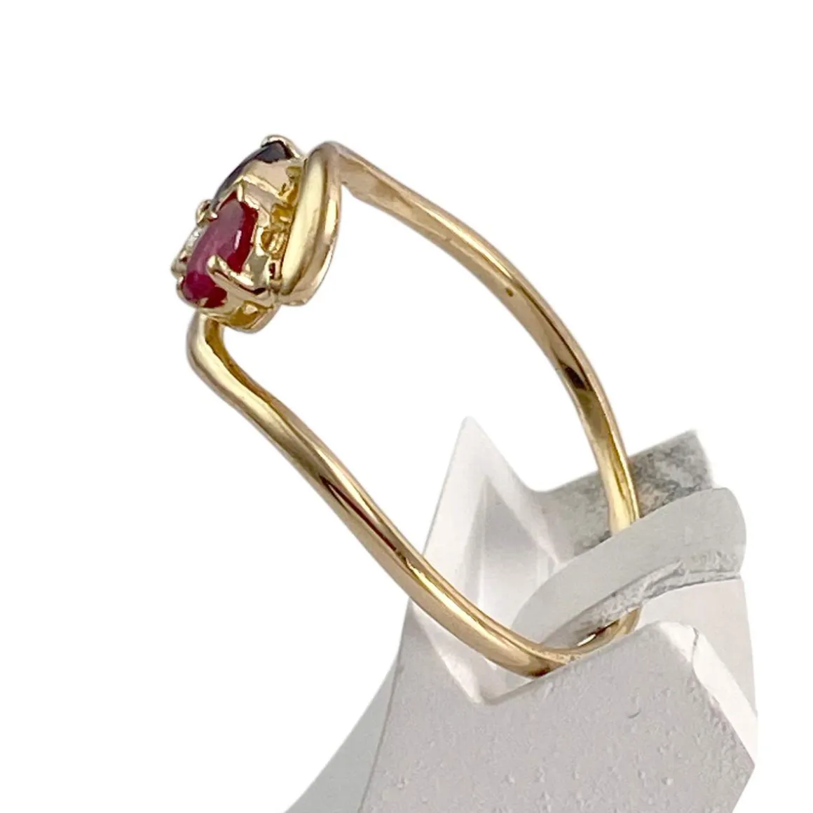 Bague d'occasion or 750 jaune diamant rubis saphir