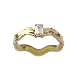 Bague d'occasion or 750 jaune diamant synthetique