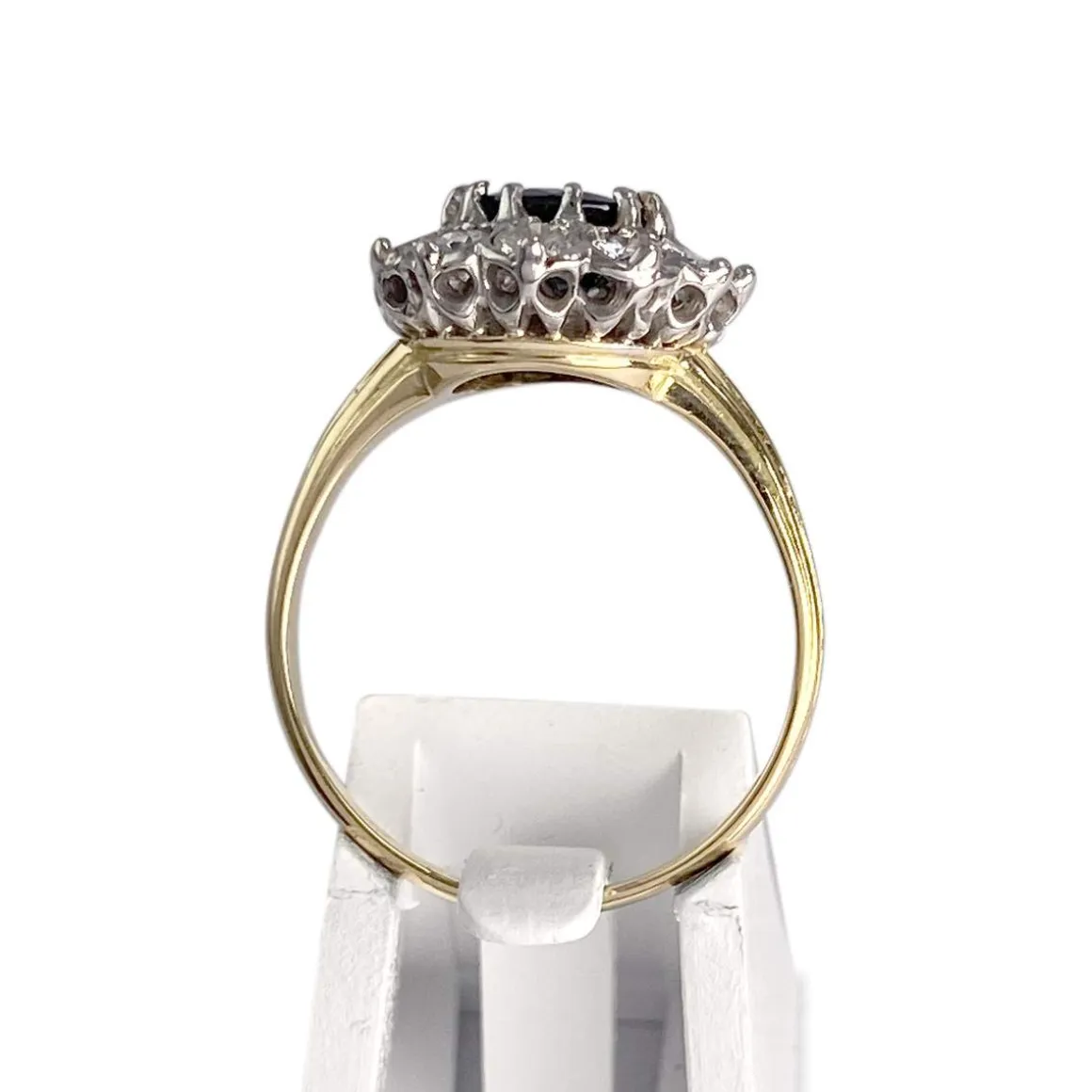 Bague d'occasion or jaune 750 et chaton or blanc 585 saphir diamants