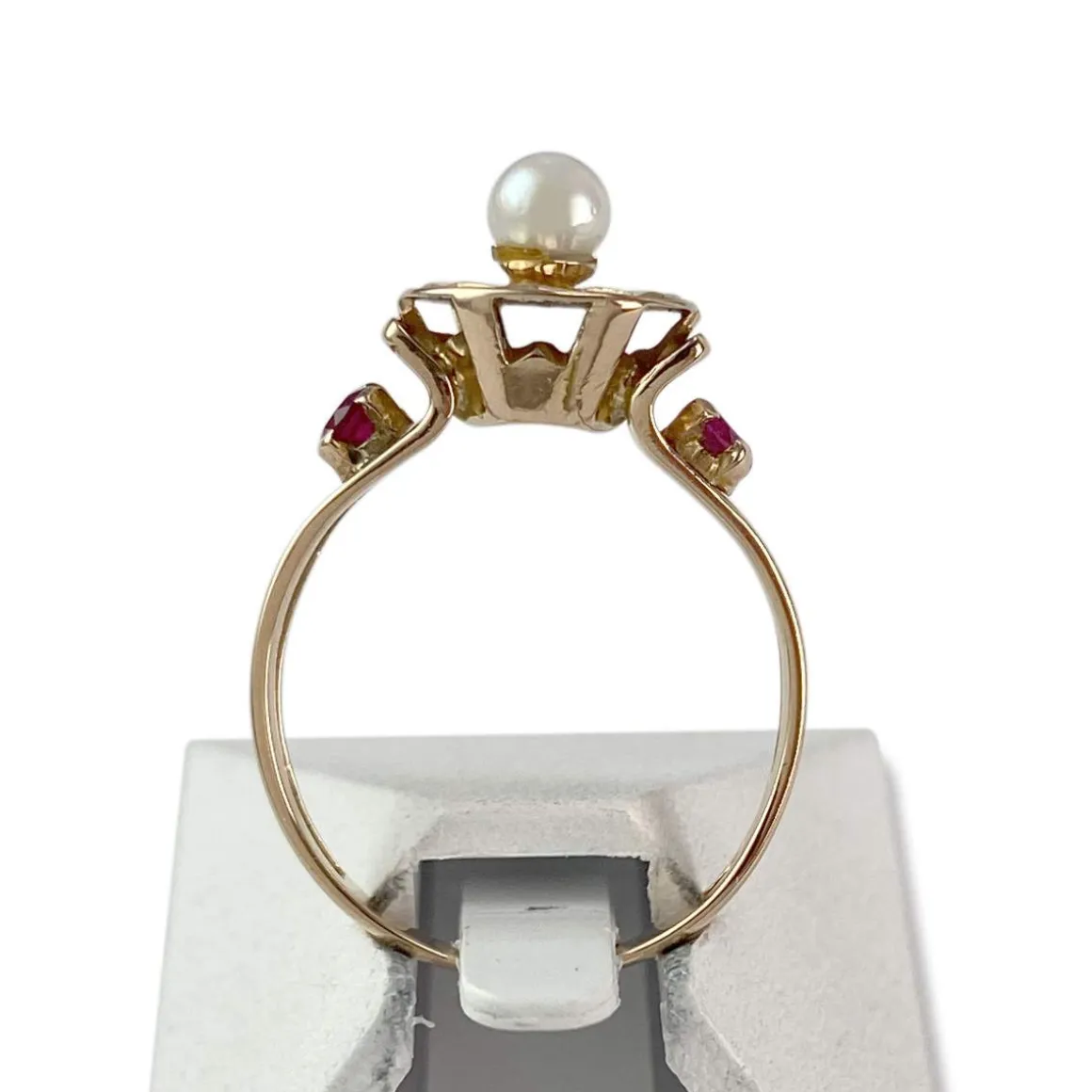 Bague d'occasion or 750 jaune perle de culture pierre synthetique