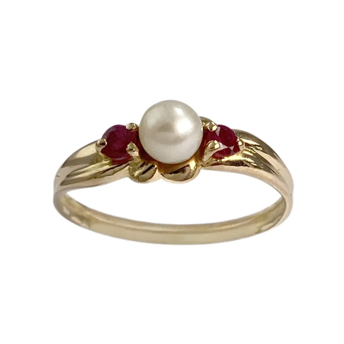 Bague d'occasion or 750 jaune perle de culture rubis