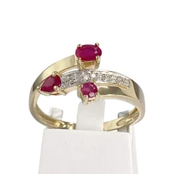 Bague d'occasion or 750 jaune rubis diamants