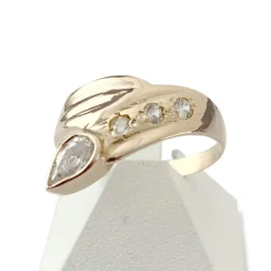 Bague d'occasion or 750 rose pierres synthétiques