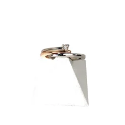 Bague d'occasion 2 ors 750 diamant