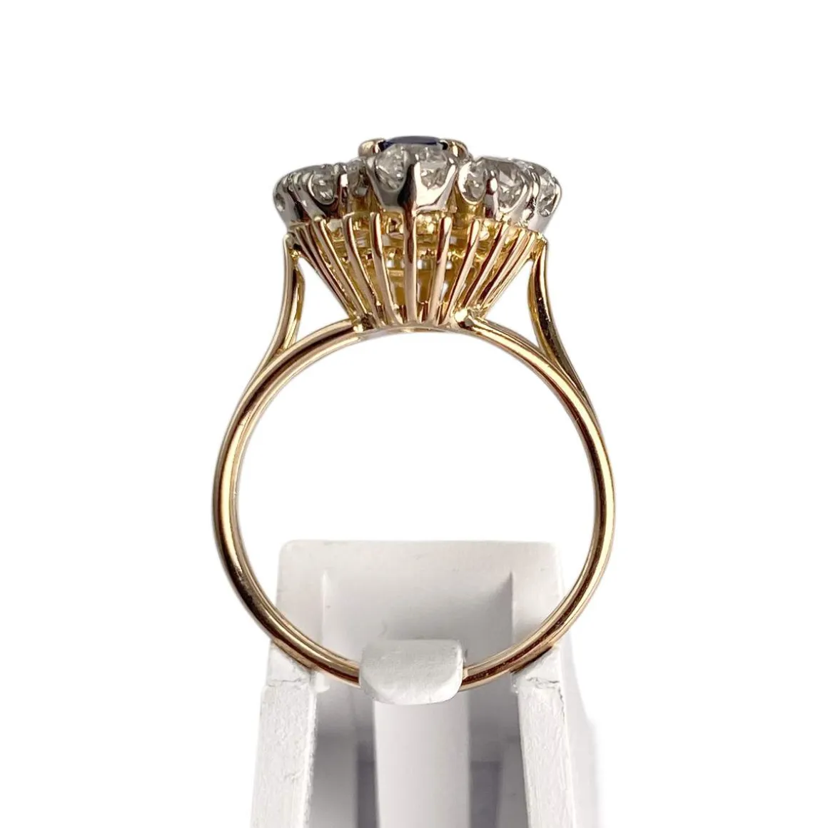 Bague d'occasion 2 ors 750 diamants saphir