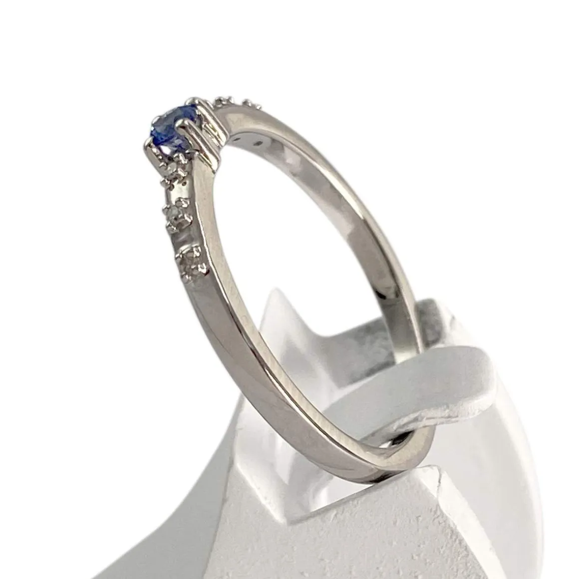 Bague MAUBOUSSIN d'occasion or 750 blanc diamants saphir