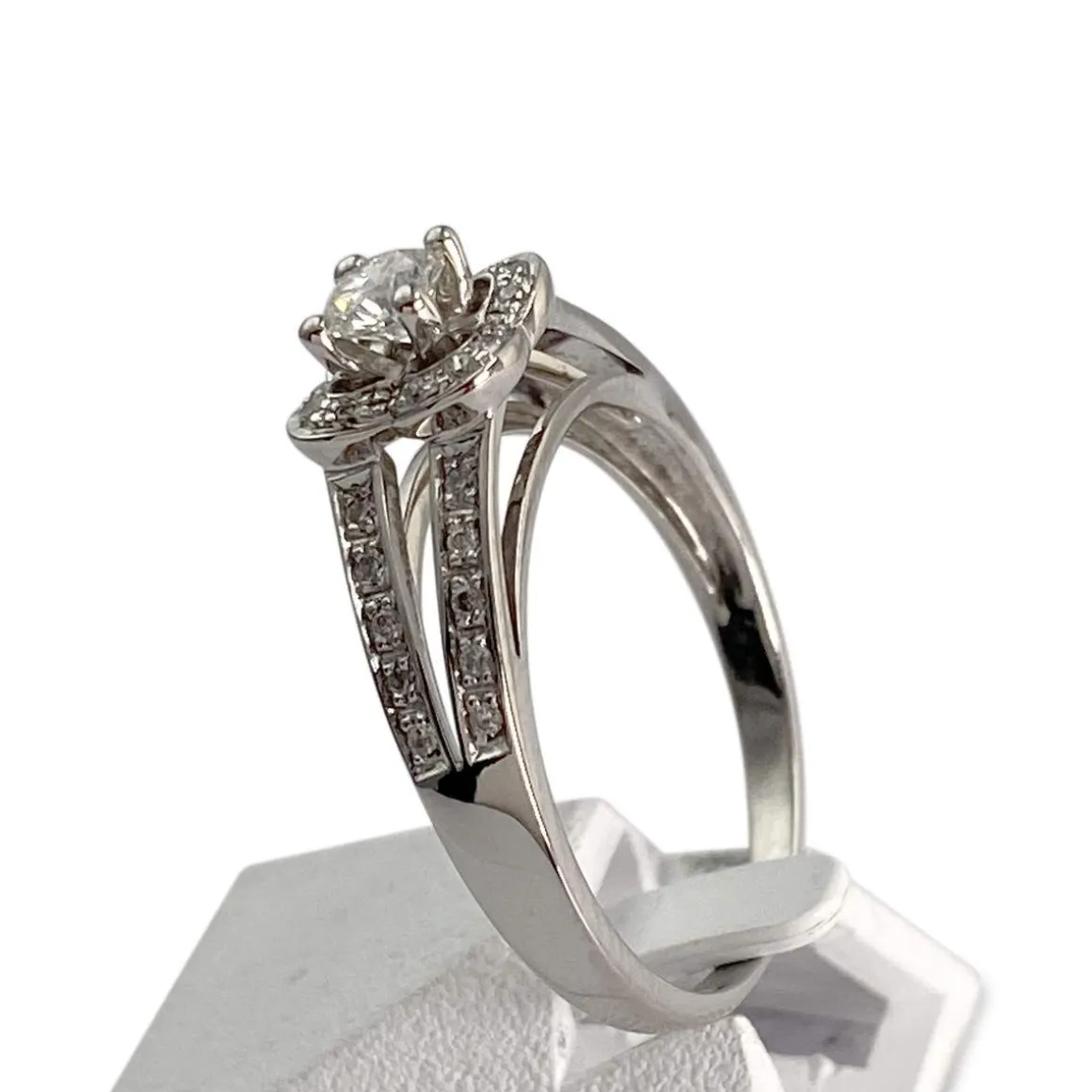 Bague MAUBOUSSIN d'occasion or 750 blanc diamants
