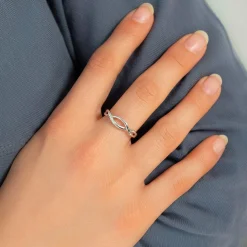 Bague or 375 blanc diamants