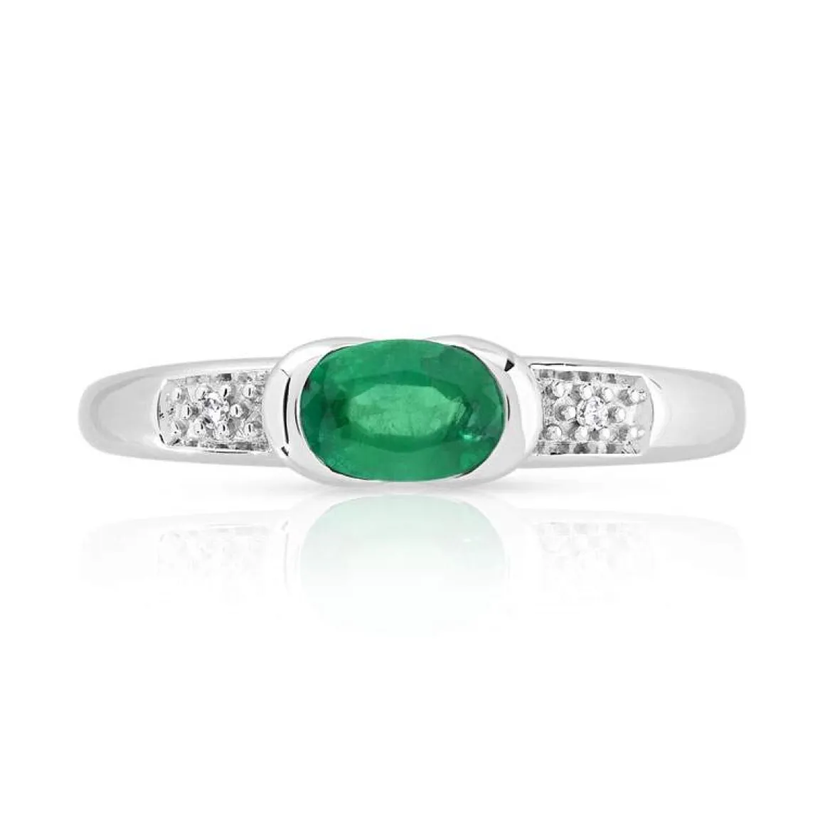 Bague or 750 blanc émeraude ovale et diamants