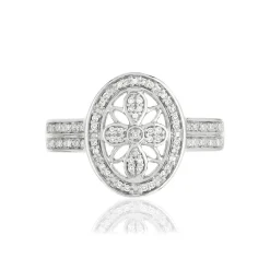 Bague or 375 blanc ovale ajourée diamants