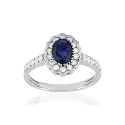 Bague or blanc 750, saphir, diamants.