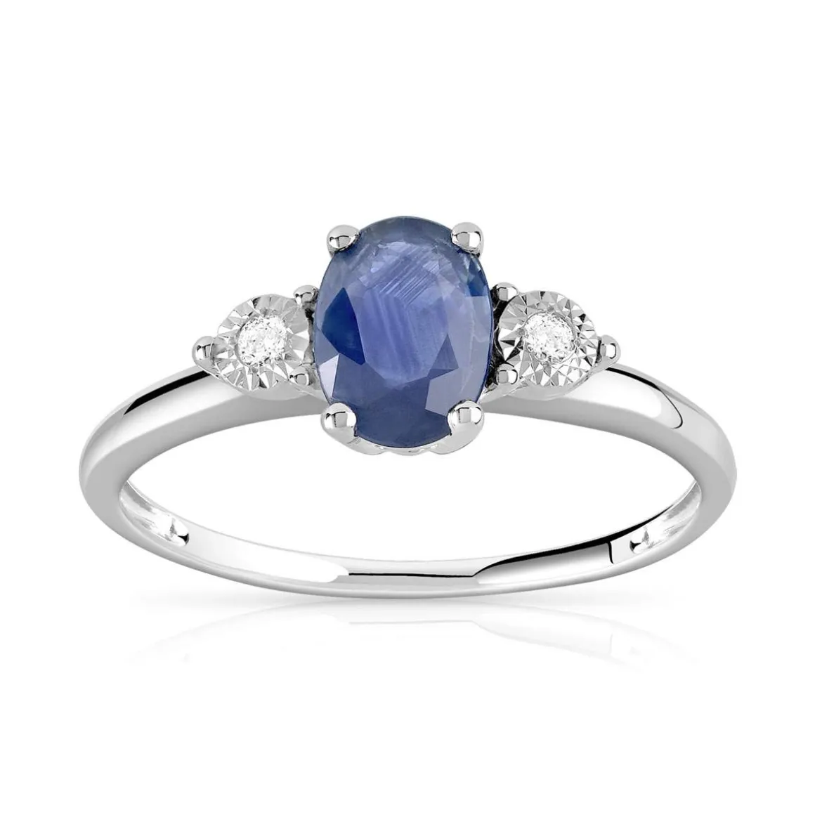 Bague or 750 blanc saphir ovale et diamants