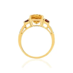 Bague or jaune 375, citrine, grenats, diamants.