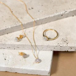 Bague or 750 jaune diamants