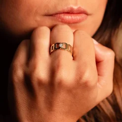 Bague or 750 jaune multi boucles ajourées et diamant