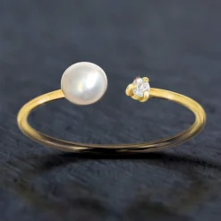 Bague or 375 jaune perle et zirconias