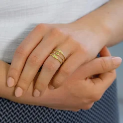 Bague or 375 jaune péridot