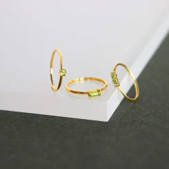 Bague or 375 jaune péridots