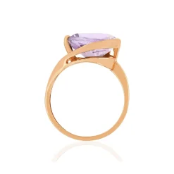 Bague or rose 750, 1 améthyste de 3,26 carats.