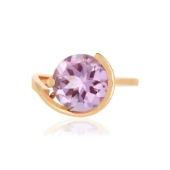Bague or rose 750, 1 améthyste de 3,26 carats.