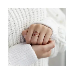 Bague or 375 rose fleur rubis