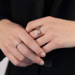 Bague 2 ors 375 croisée diamants