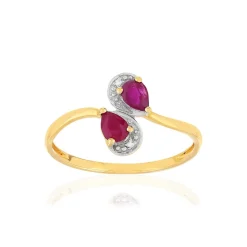 Bague or 375 2 tons, rubis et diamants.