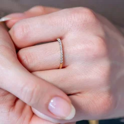 Bague plaqué or jaune et zirconias