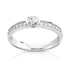 Bague solitaire or 750 blanc diamant 40/100e de carat