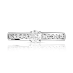 Bague solitaire or 750 blanc diamants