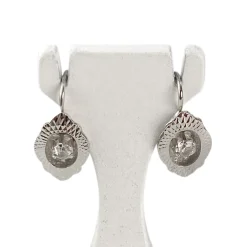 Boucles d'oreilles d'occasion or 750 blanc pierres imitations