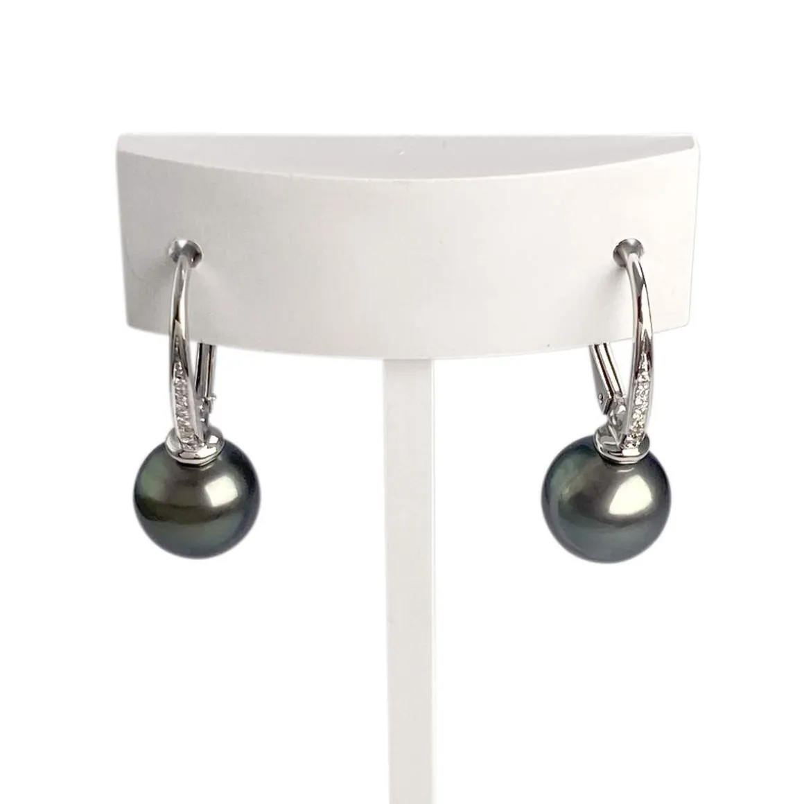 Boucles d'oreilles d'occasion or 750 blanc perle de tahiti diamant