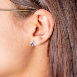 Boucles d'oreilles or 375 jaune 2 tons saphirs et diamants