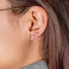 Boucles d'oreilles plaqué or jaune zirconias, 1 clou et 1 contour.