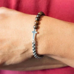 Bracelet acier motif croix pierres naturelles marrons 23cm