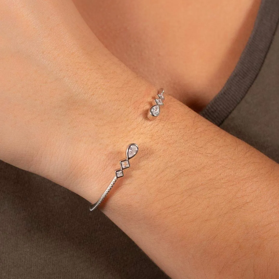 Bracelet argent 925 jonc zirconias