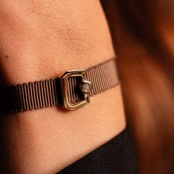 Bracelet boucle plaqué or jaune zirconias ruban chocolat 21cm