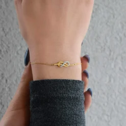 Bracelet or 375 2 tons diamants infini 18 cm